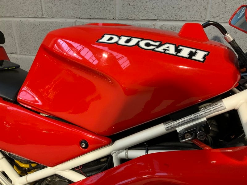 1992 Ducati Superbike 851 - 4