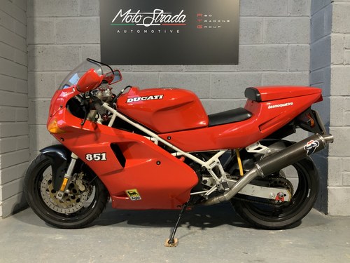 1992 Ducati Superbike 851 - 5