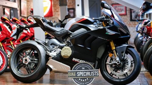 Picture of 2021 Ducati Panigale V4SP Stunning Delivery Mileage Example - For Sale