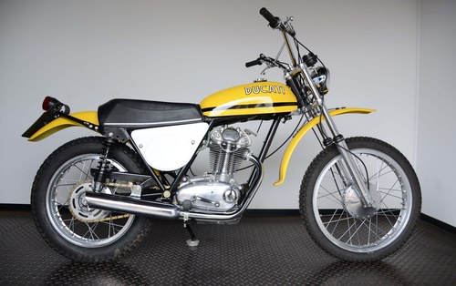 1974 Ducati 450 R/T In vendita