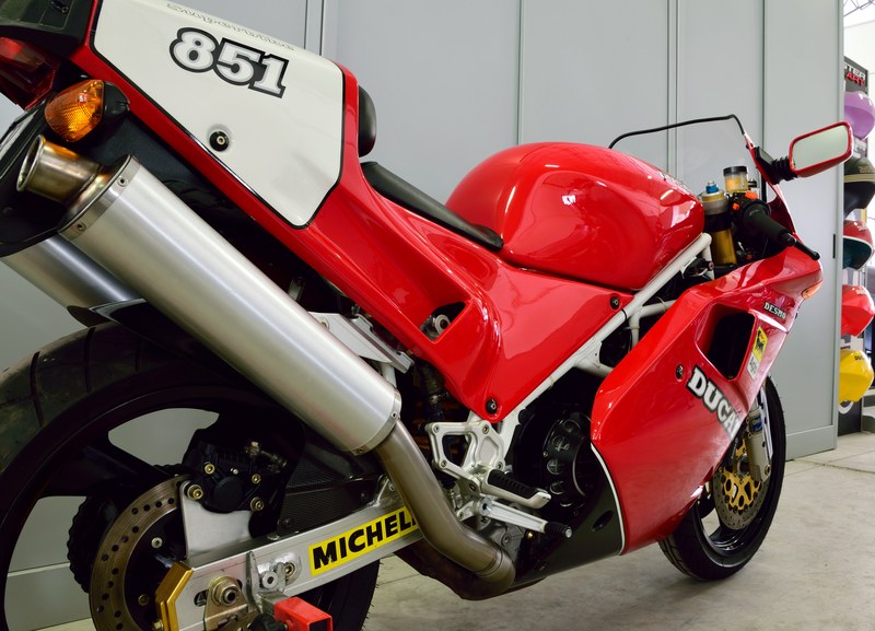 1991 Ducati Superbike 851 - 7