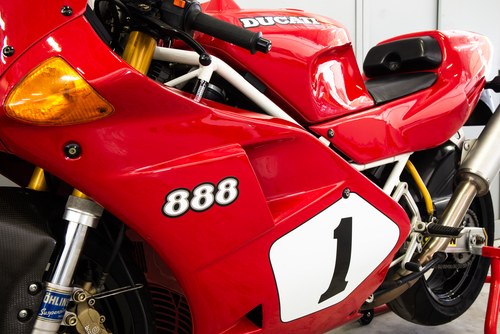 1992 Ducati Superbike 888 - 6