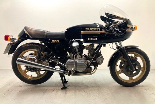 1979 Lovely black and gold 900SS For Sale