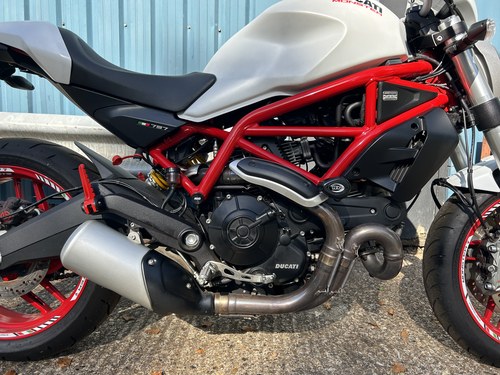 2017 Ducati Monster 797 - 8