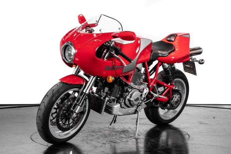 2002 Ducati MH900E - 4