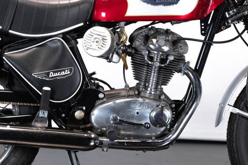 1971 Ducati Scrambler 250 - 8