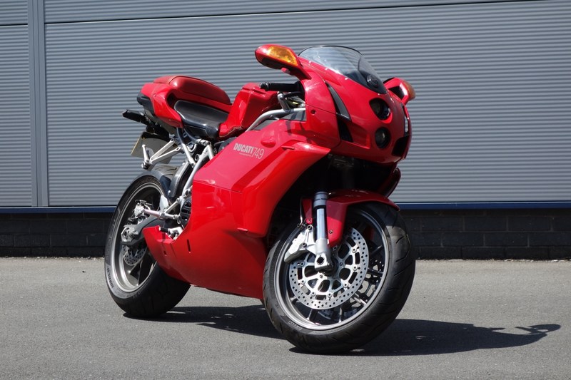 2004 Ducati Superbike 749
