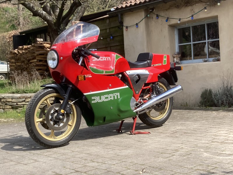 1984 Ducati 900 MHR Mike Hailwood Replica