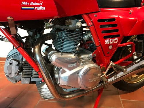 1984 Ducati 900 MHR Mike Hailwood Replica - 2