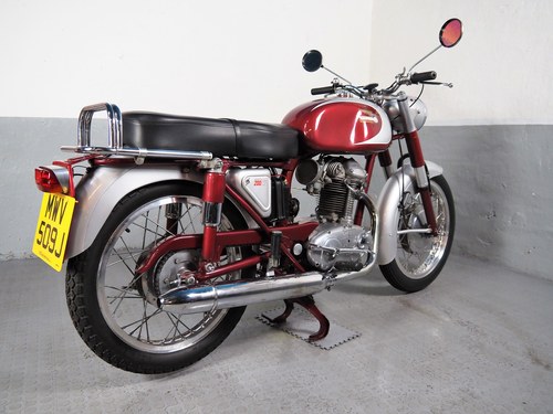 1971 Ducati TS 200 - 6