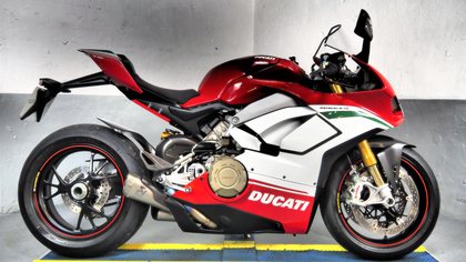 Ducati PANIGALE V4 SPECIALE,number 395 with sport kit extras
