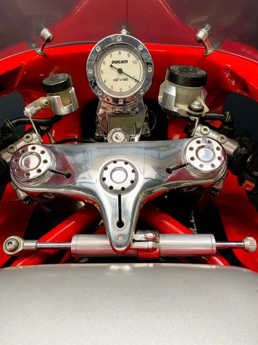 2002 Ducati MH900E - 5