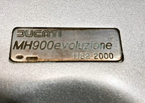 2002 Ducati MH900E - 8