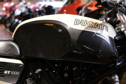 2008 Ducati Sportclassic GT1000 - 6