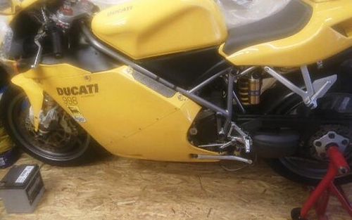 2002 Ducati 998 V Twin (picture 1 of 18)