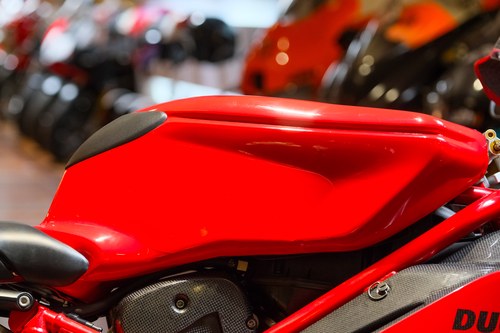 2004 Ducati 999 - 8