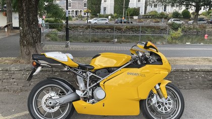 2002 Ducati 749 S