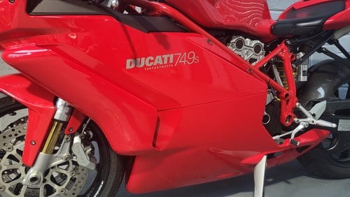 2006 Ducati 749s - 9