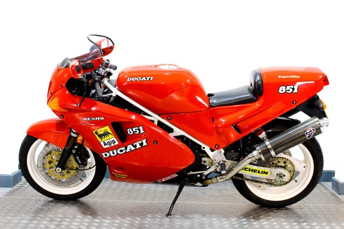 1989 Ducati Superbike 851 - 9