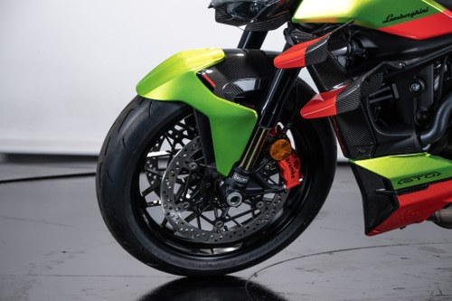 2023 Ducati Streetfighter V4 - 5