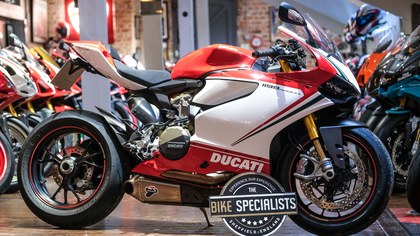 Ducati 1199 Panigale Tricolore High Spec Only 2,166 Miles
