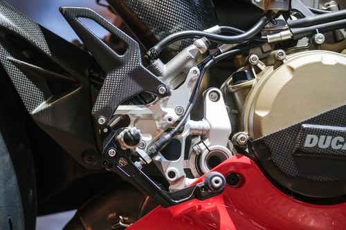 2012 Ducati Superbike 1199 - 9