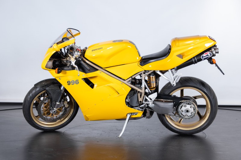 Ducati 996 - 4