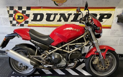 1998 Ducati Monster 900 (picture 1 of 6)