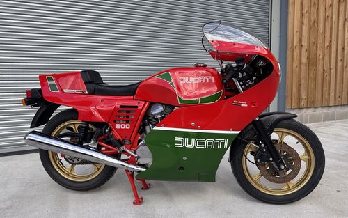 Brand New 1983 Ducati Mike Hailwood Replica (picture 1 of 38)