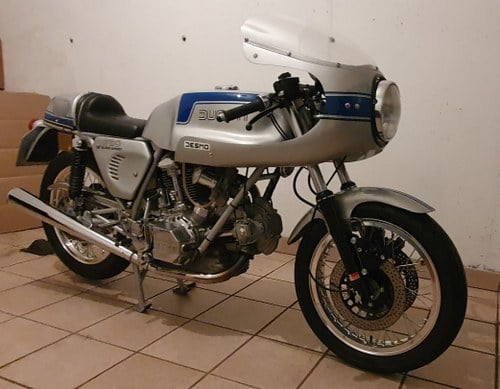 1975 Ducati 750 SS - 2