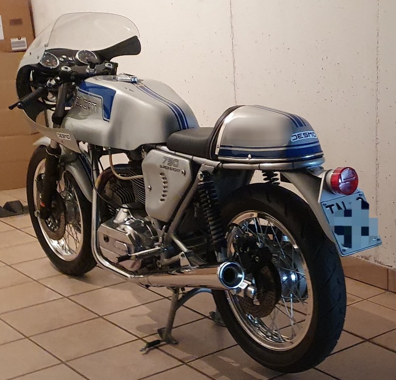 1975 Ducati 750 SS Silver Manual, speed in Padova, Italy For