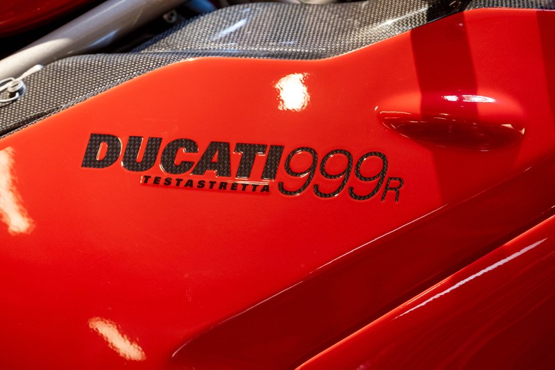 2003 Ducati 999R - 4