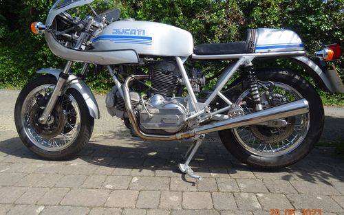 1981 Ducati 900SS Bevel (picture 1 of 15)