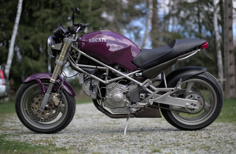 1999 Ducati Monster 900 - 1