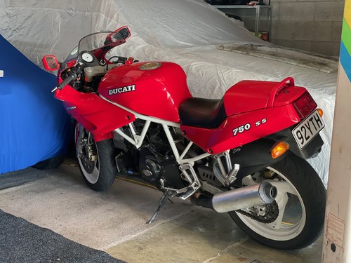 1991 Ducati  750SS - 5