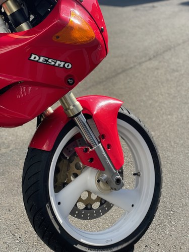 1991 Ducati  750SS - 6