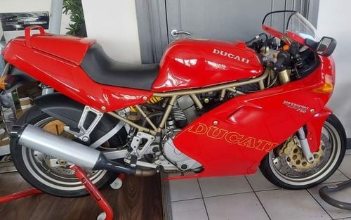 1997 Ducati 750 SS (picture 1 of 10)