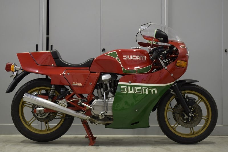 1982 Ducati Mike Hailwood Replica - 1 1982 Ducati Mike Hailwood Replica - 1