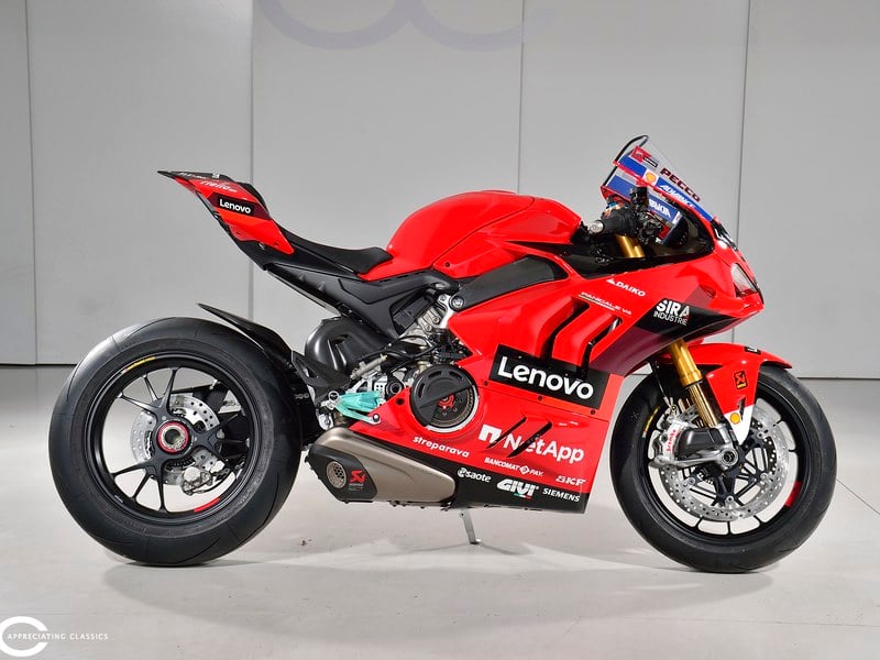 Ducati Panigale V4 Bagnaia World Champion Replica - 0 Miles
