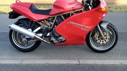 1998 Ducati 900 SS