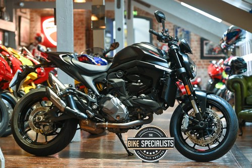 2022 Ducati Monster 937 Plus Excellent Example Kaufen Bei
