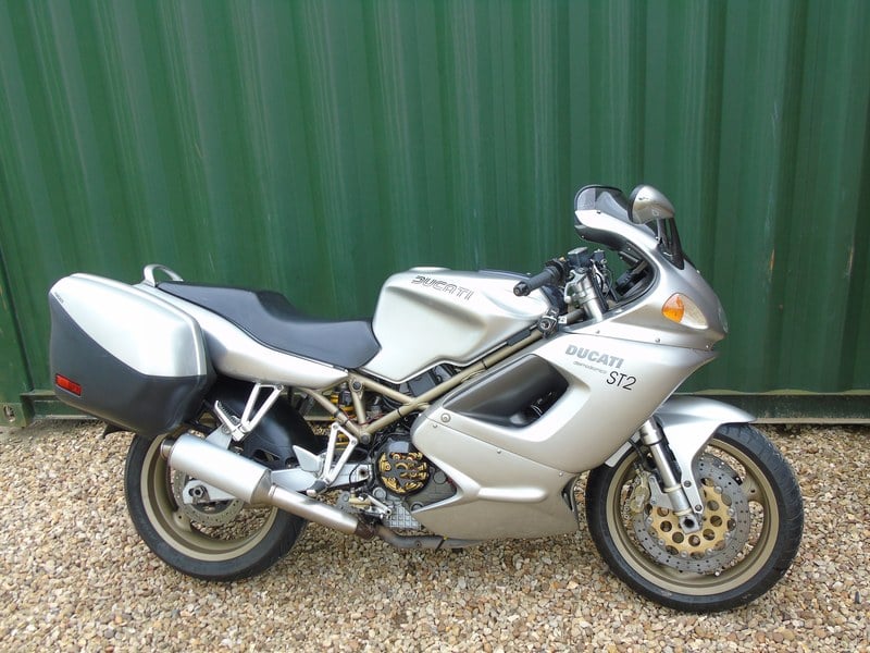 Ducati ST2, 12 Months Mot, * UK Delivery *