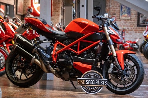 2012 Ducati F848 Street Fighter Arrow Exhausts Only 12,100 Miles For Sale