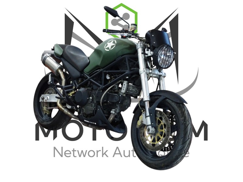 2000 Ducati Monster 900 - 2 2000 Ducati Monster 900 - 2