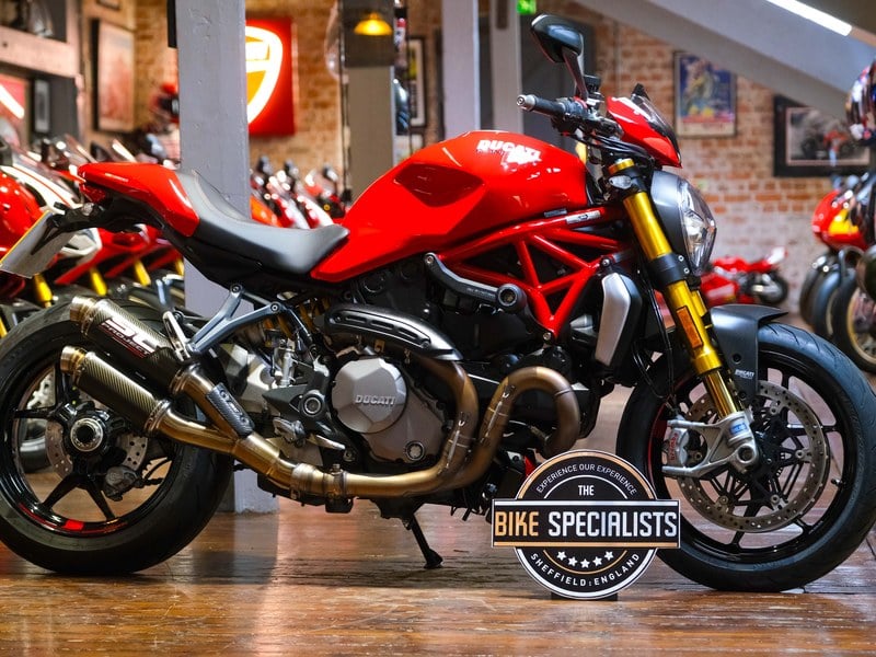 Ducati Monster 1200S Fitted With SCS Projects Exhaust