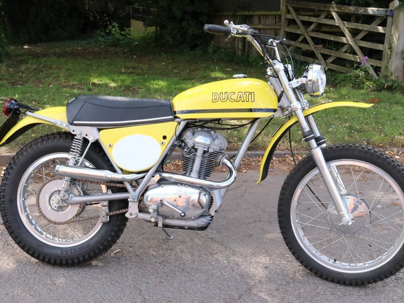 Ducati RT450 RT 450 1972 STAGGERING Condition, could be the