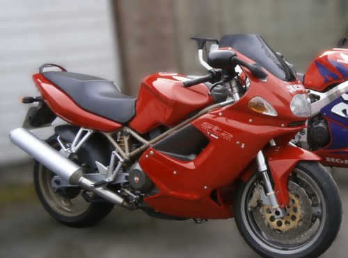 1999 Ducati Sporttouring ST2