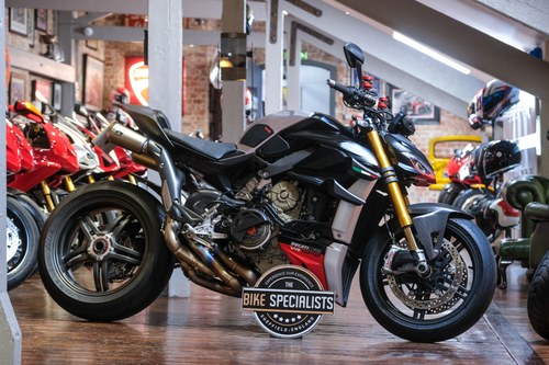 2024 Ducati Streetfighter V4 SP2 A vendre