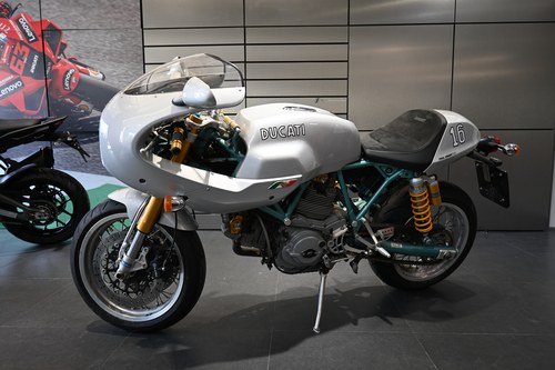 2006 Ducati Paul Smart 1000