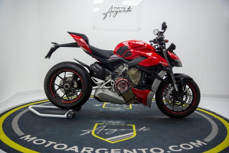 2020 Ducati Streetfighter V4 - 2 2020 Ducati Streetfighter V4 - 2